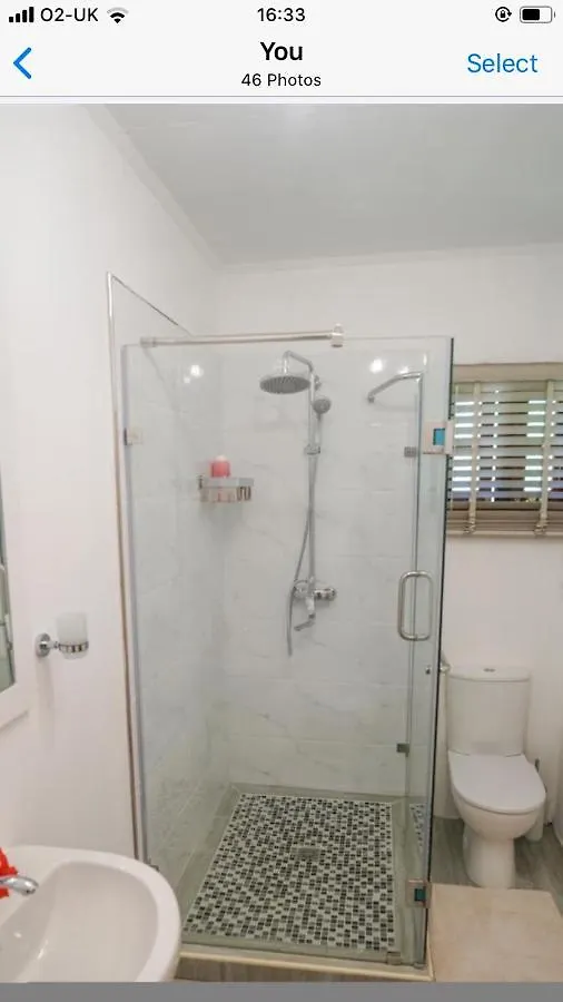 Guest house Ogumka, Self Catering , Beoliere, Mahe Hotel Victoria